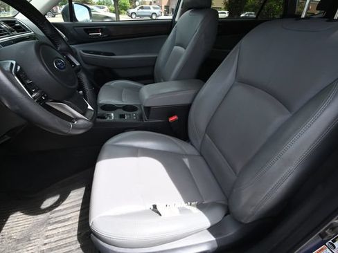 Used 2019 Subaru Outback 2.5i Limited w/ Popular Package #2 AWD/4WD image 7