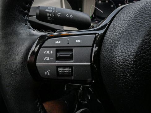 Used 2025 Honda Accord Touring image 19