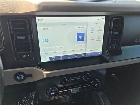 Used 2023 Ford Bronco Wildtrak AWD/4WD image 23