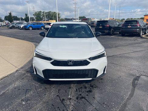 New 2026 Honda Civic image 3