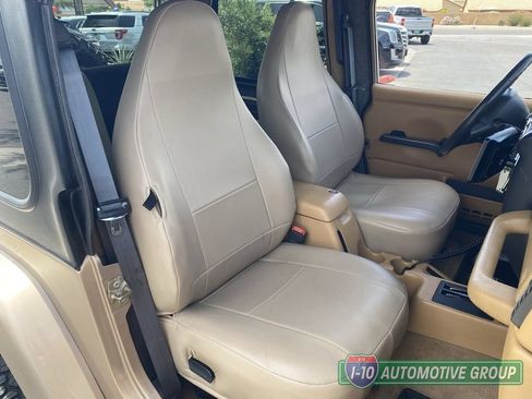Used 2001 Jeep Wrangler Sahara AWD/4WD image 9