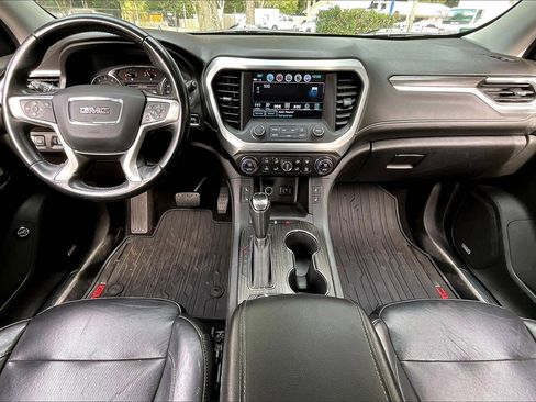 Used 2018 GMC Acadia SLT image 7