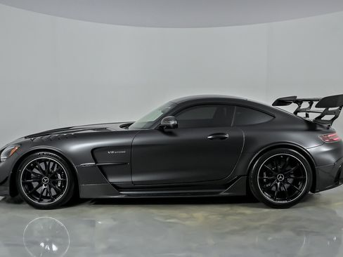 Used 2021 Mercedes-Benz AMG GT Black Series image 8