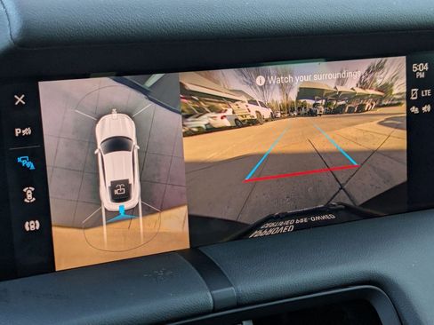 Used 2021 Porsche Taycan image 19