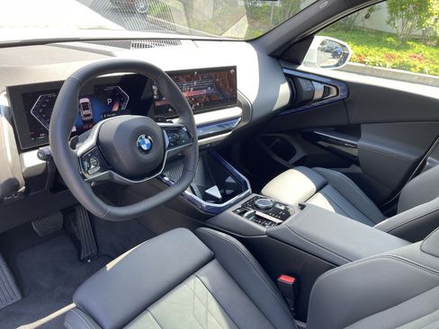 Used 2026 BMW X3 xDrive30i w/ Convenience Package AWD/4WD image 9