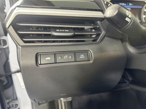 Certified 2025 Nissan Altima 2.5 SR w/ SR Premium Package image 19