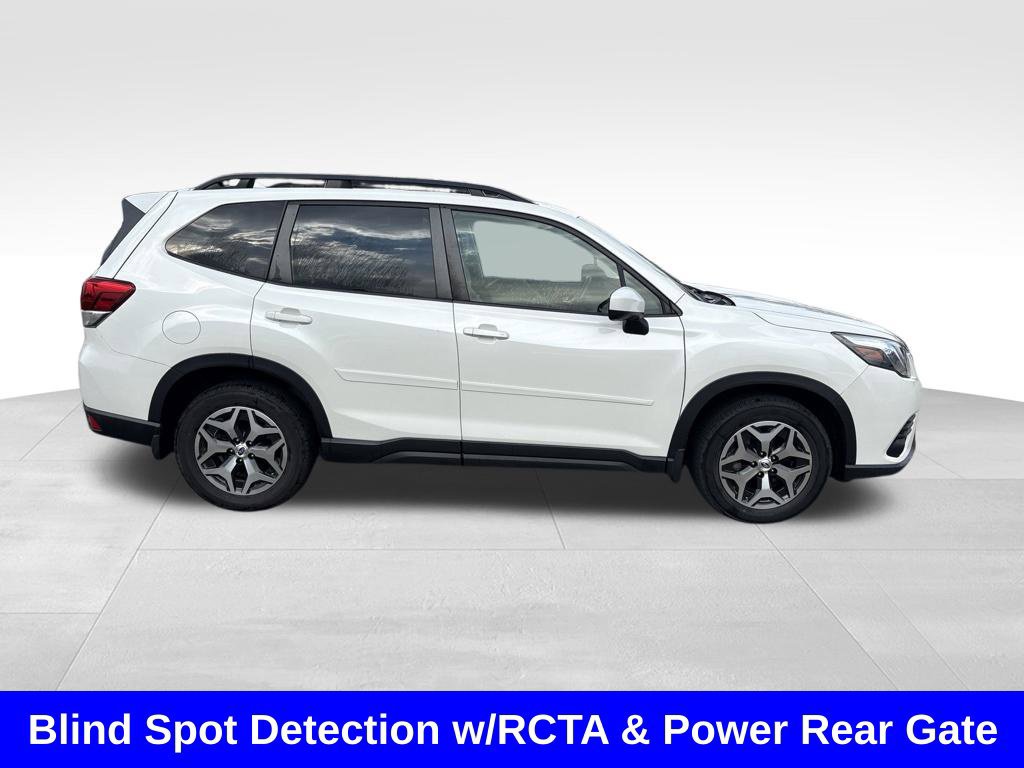 Used 2022 Subaru Forester Premium AWD/4WD image 8