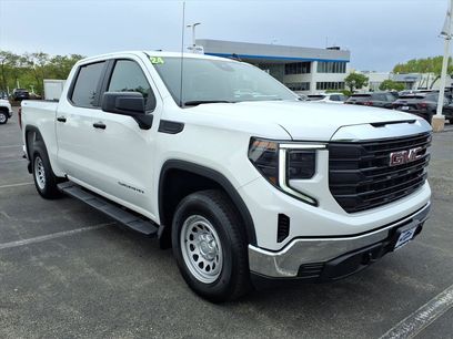 Used 2024 GMC Sierra 1500 Pro w/ Pro Value Package