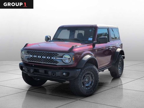 New 2025 Ford Bronco Badlands w/ Sasquatch Package image 1