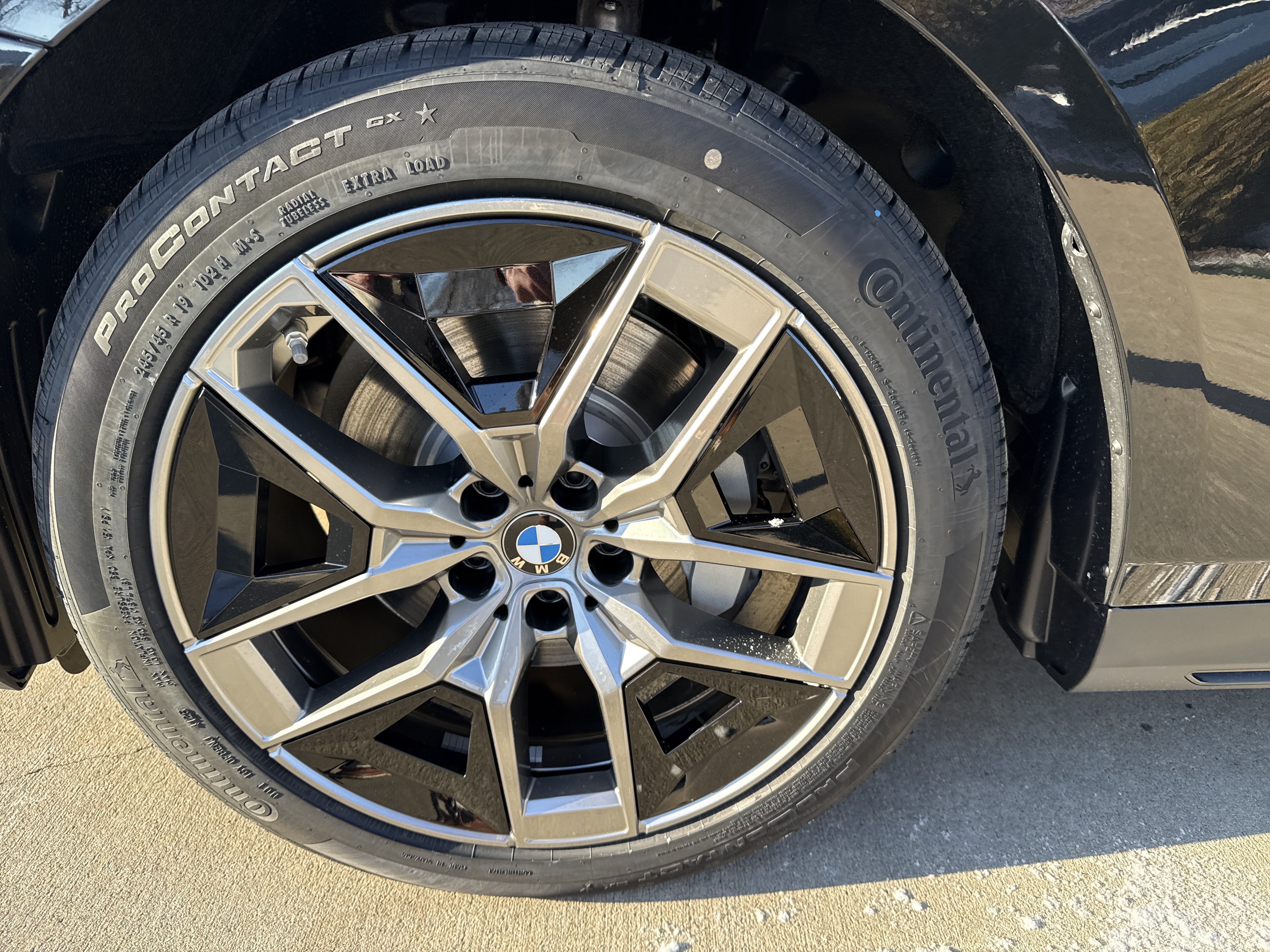 New 2026 BMW 530i xDrive AWD/4WD image 19