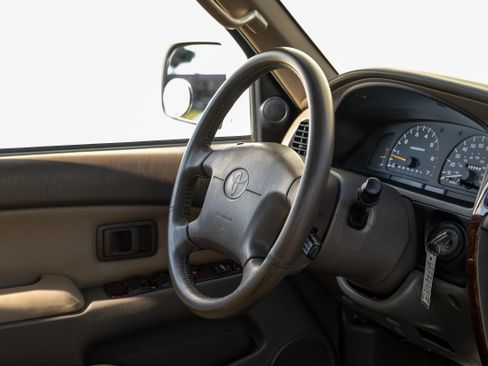 Used 1998 Toyota 4Runner Limited image 13