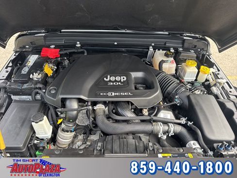 Used 2021 Jeep Gladiator Sport image 16