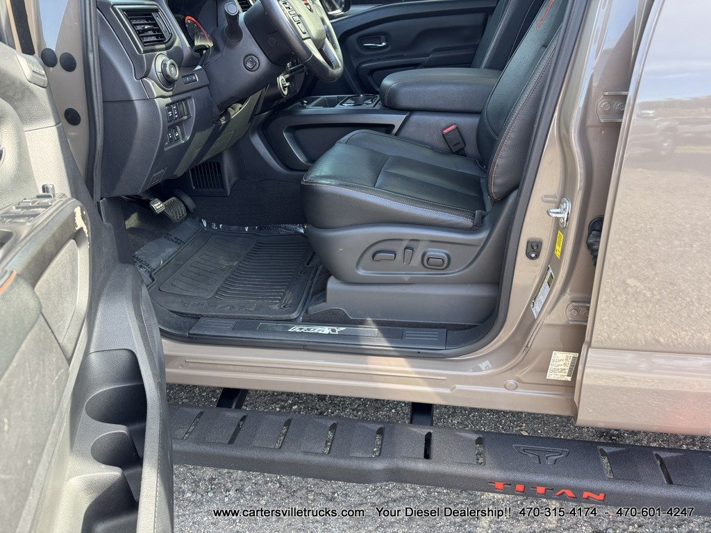 Used 2021 Nissan Titan PRO-4X w/ Pro-4x Convenience Package AWD/4WD image 15
