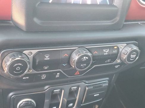 Used 2019 Jeep Wrangler Rubicon AWD/4WD image 19