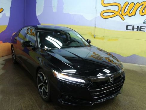Used 2021 Honda Accord Sport Special Edition image 2