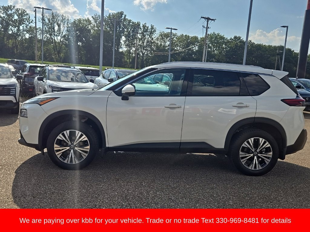 Used 2021 Nissan Rogue SV AWD/4WD image 4