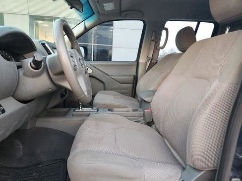 Used 2019 Nissan Frontier SV image 22