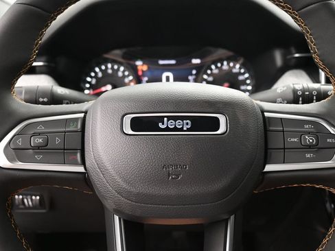 New 2026 Jeep Compass Latitude AWD/4WD image 24