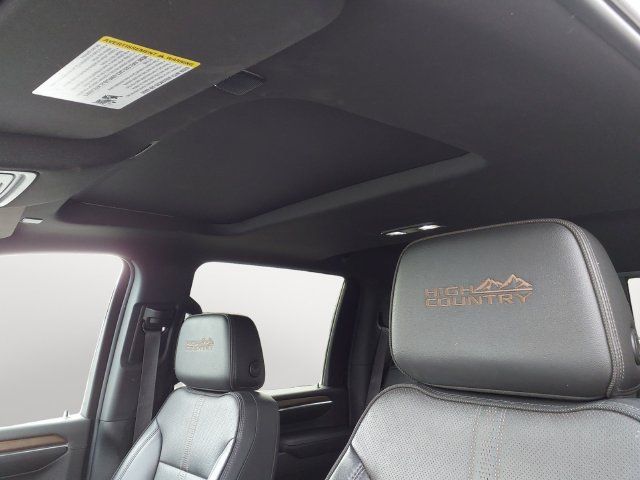 Used 2024 Chevrolet Silverado 3500 High Country w/ High Country Premium Package AWD/4WD image 12
