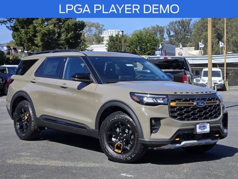 Used 2026 Ford Explorer Tremor image 2