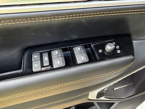 New 2026 Jeep Grand Wagoneer L 4WD image 33