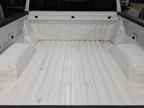 Used 2025 Chevrolet Silverado 1500 LT AWD/4WD image 16