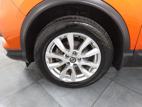 Used 2021 Nissan Rogue Sport SV image 27