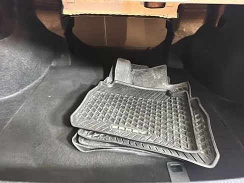 Used 2024 Toyota Camry SE FWD image 27