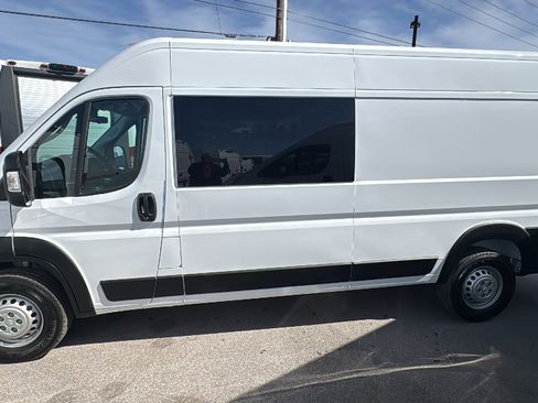 New 2026 RAM ProMaster 3500 w/ Crew Van Package image 8