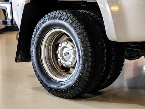 Used 2024 Ford F350 Lariat w/ Lariat Ultimate Package image 53