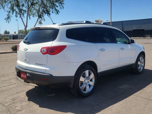 Used 2012 Chevrolet Traverse LT w/ All-Star Edition FWD image 9