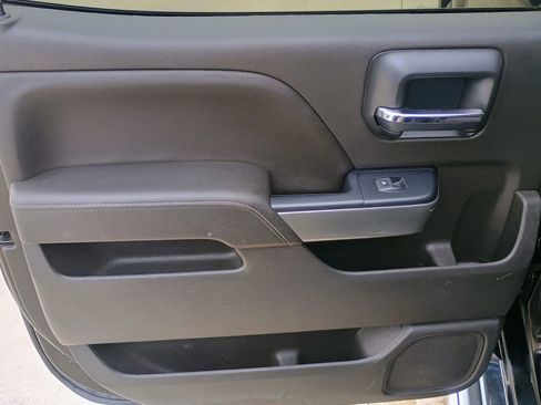 Used 2018 Chevrolet Silverado 1500 LT w/ All Star Edition image 8