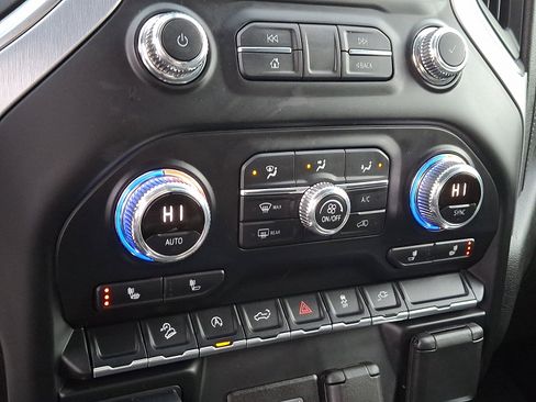 Used 2021 GMC Sierra 1500 Elevation w/ Preferred Package image 15