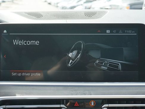 Used 2022 BMW X5 sDrive40i w/ M Sport Package RWD image 19