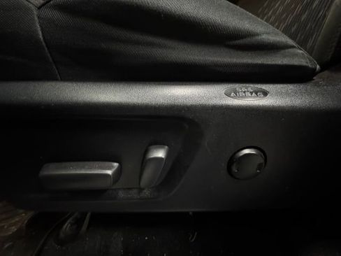 Used 2019 Toyota Tundra SR5 w/ TRD Sport Package image 31