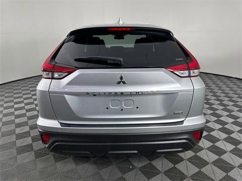 New 2025 Mitsubishi Eclipse Cross LE image 15