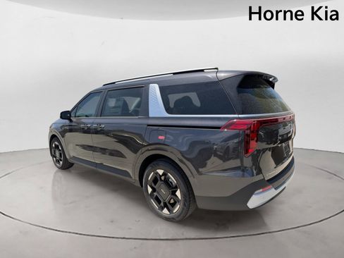 New 2026 Kia Carnival EX FWD image 5