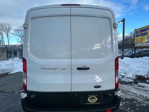 Used 2016 Ford Transit 250 148 Medium Roof image 6