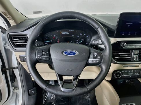 Used 2020 Ford Escape SEL FWD image 13