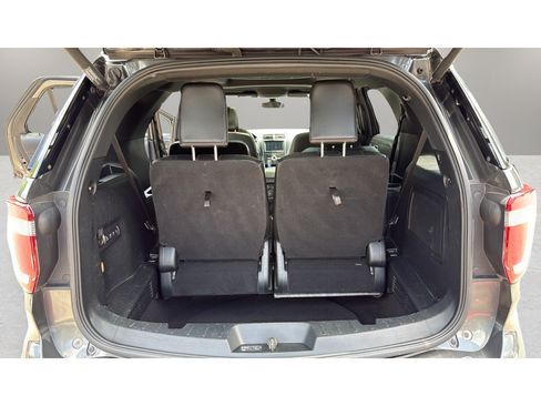 Used 2018 Ford Explorer Platinum AWD/4WD image 20