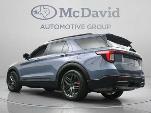 Used 2025 Ford Explorer ST-Line w/ Premium Package RWD image 29