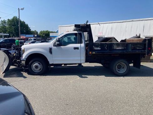 Used 2018 Ford F350 XL w/ Power Equipment Group AWD/4WD image 4
