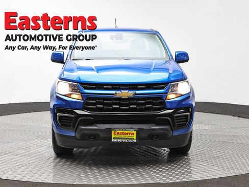 Used 2022 Chevrolet Colorado LT w/ Safety Package AWD/4WD image 2