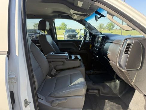 Used 2019 GMC Sierra 3500 4x4 Crew Cab w/ Sierra Convenience Package image 9