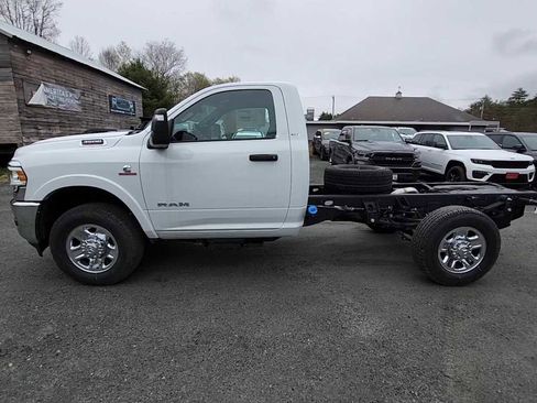 New 2024 RAM 3500 SLT w/ Quick Order Package 2YG SLT image 5