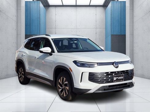 New 2026 Volkswagen Tiguan S image 1