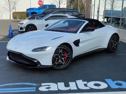 Used 2021 Aston Martin V8 Vantage Roadster image 7