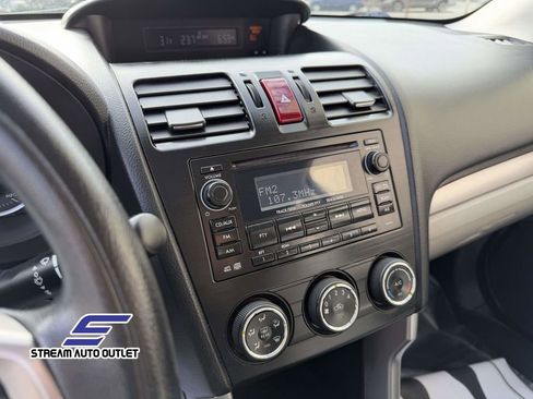 Used 2014 Subaru Forester 2.5i image 38