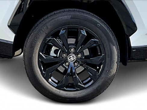 Used 2024 Toyota RAV4 XSE image 35