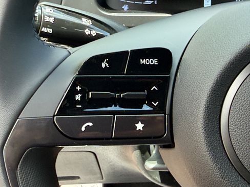 New 2026 Hyundai Elantra SEL Sport FWD image 27